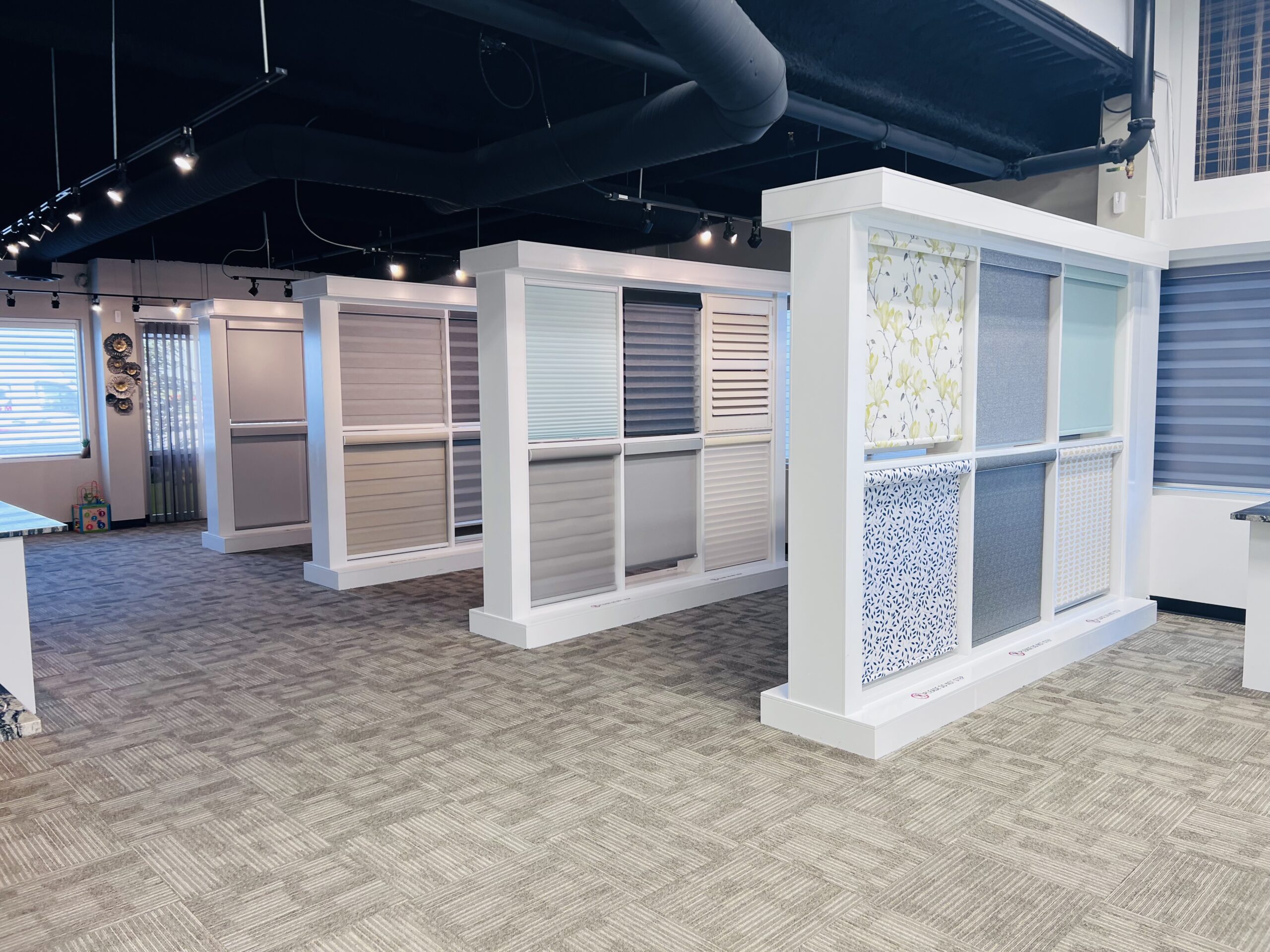Window fashions and blinds showroom from Ammolite dealers